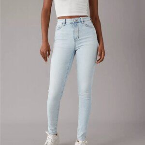 *NEW* American Eagle Jeans: Super Hi-Rise Jegging Iced Indigo (Size 8 Regular)